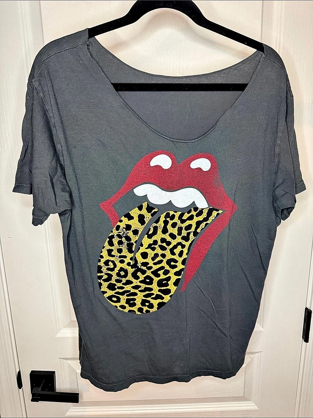 Daydreamer Rolling Stones Leopard Tongue Tour Tee Gray Small